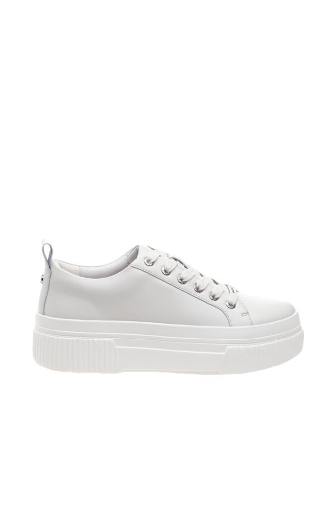 Modern casual Women’s Sneakers offering cushioned comfort and contemporary fashion appeal